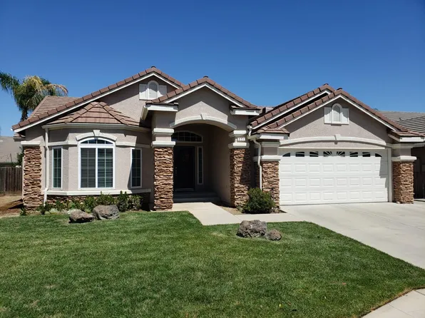 271 N Helm Ave, Clovis, CA 93612
