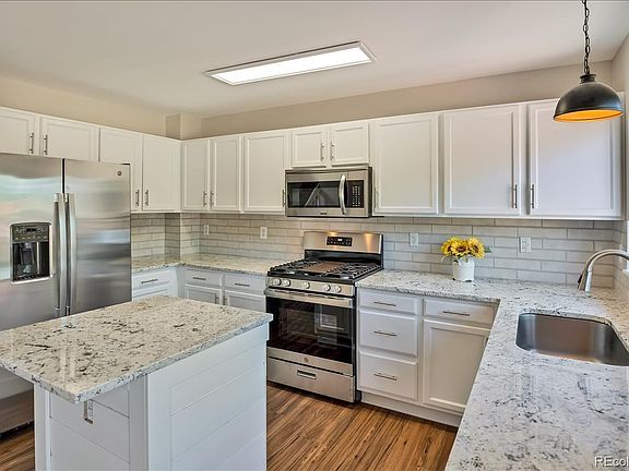 4th image of 5076 Weeping Willow Circle