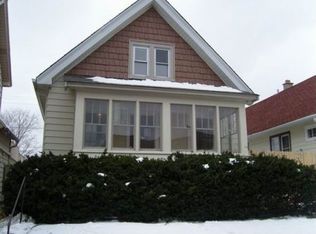 5527 W Burnham St, West Allis, WI 53219