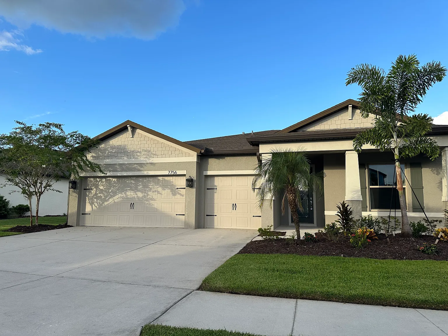 4 bed, 2513 sqft, $3,250 — Photo 1