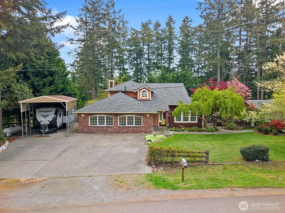 1st image of 6808 183rd Avenue E