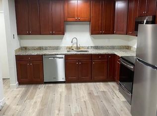 828 El Camino Real APT 5, Burlingame, CA 94010