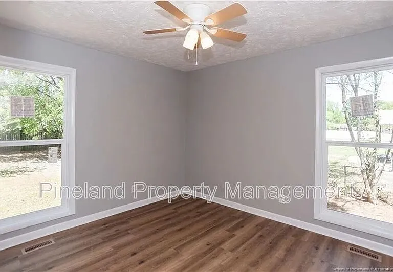 2012 Lakemeadow Dr — Photo 30