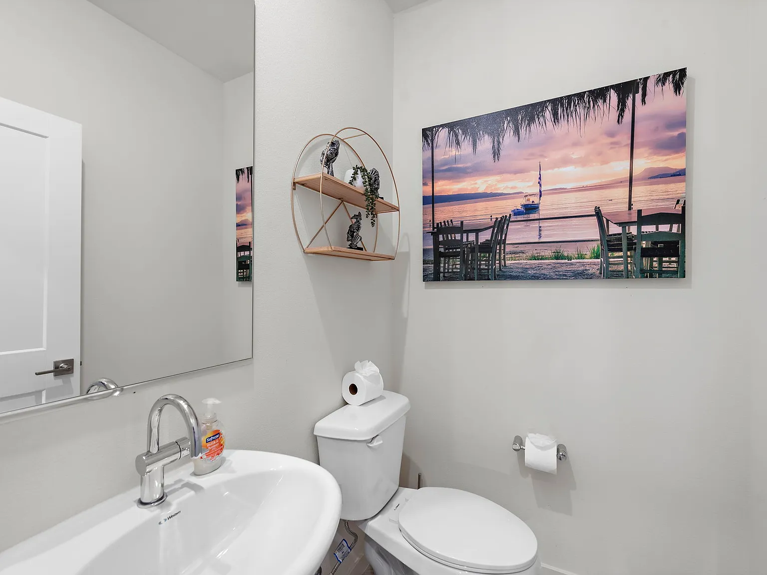4 bed, 1779 sqft, $9,250 — Photo 3