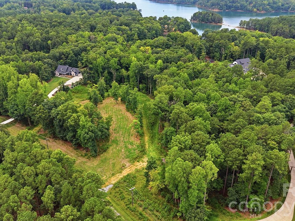 1st image of 414 Morrison Farm Rd