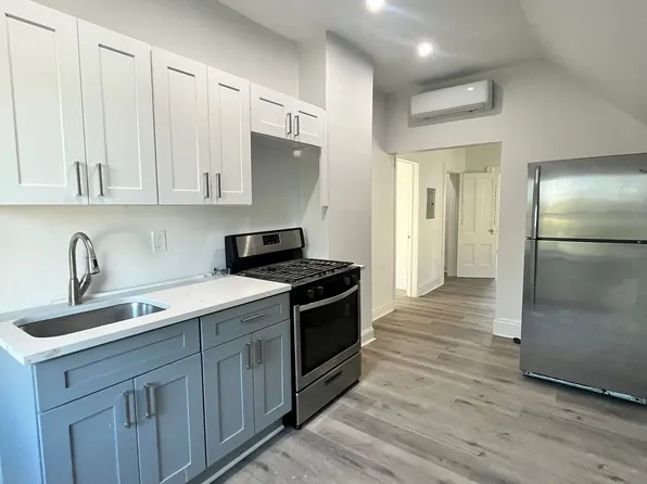 96 Lembeck Avenue image 1 of 5