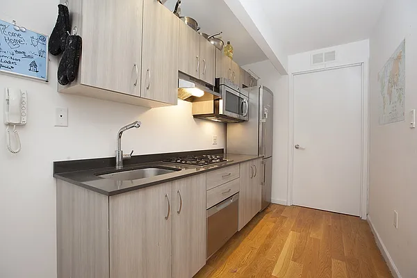 Rented by Nest Seekers International | media 30