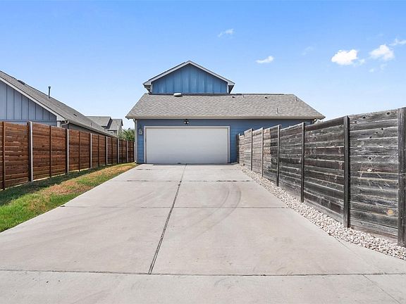 3rd image of 8709 Slater Dr