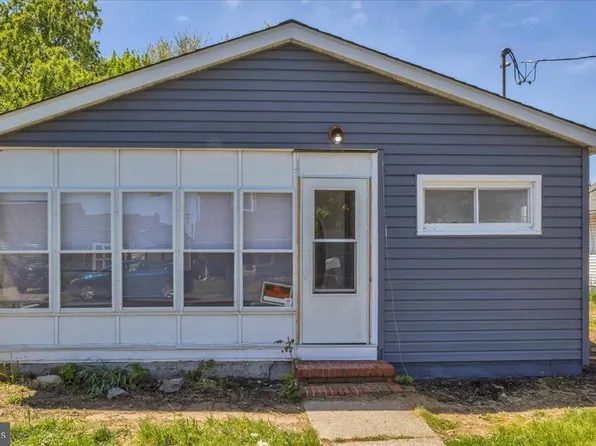 105 Lafayette Rd, Pennsville, NJ 08070