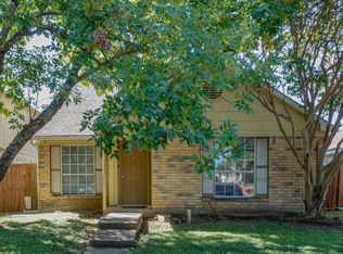 10539 Blackjack Oaks Dr, Dallas, TX 75227