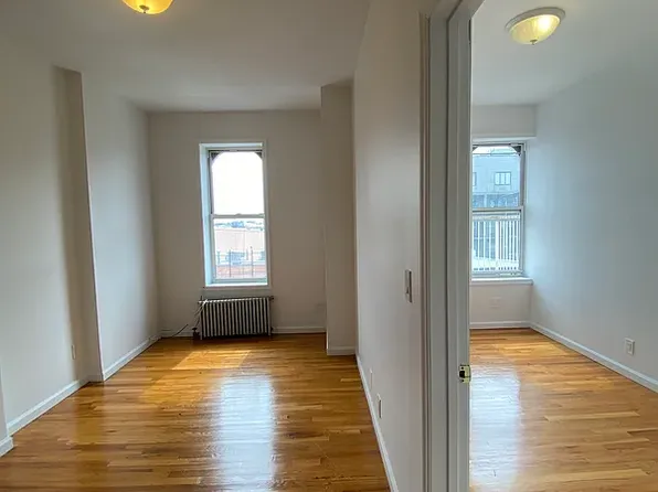 133 Wyckoff Avenue image 1 of 11