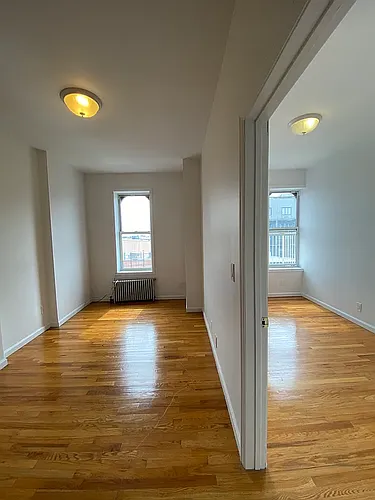 133 Wyckoff Ave #4R Photo 1 133 Wyckoff Ave #4R Photo 1