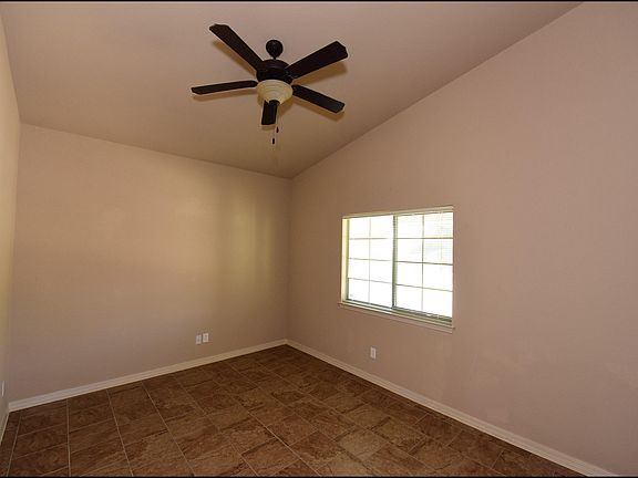 4th image of 5932 Los Pueblos Dr