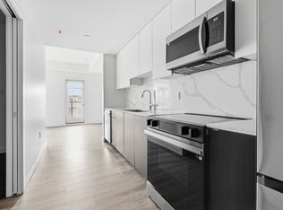 Harvey Heights, Kelowna, BC V1Y 6A3