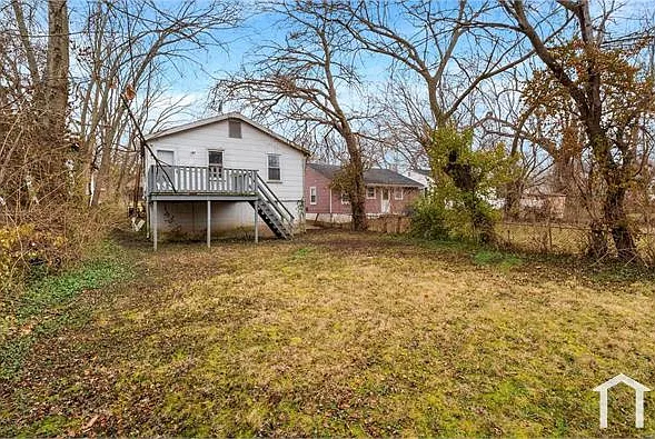 9708 Winkler Dr — Photo 4