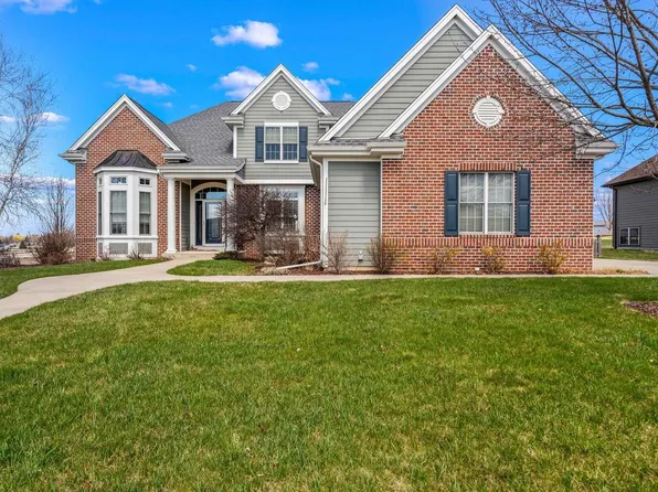 637 East Clancy STREET, Jefferson, WI 53549