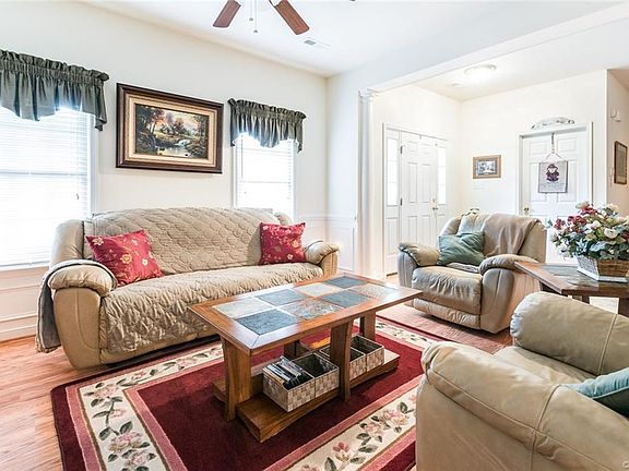 5th image of 11080 Evergreen Dr