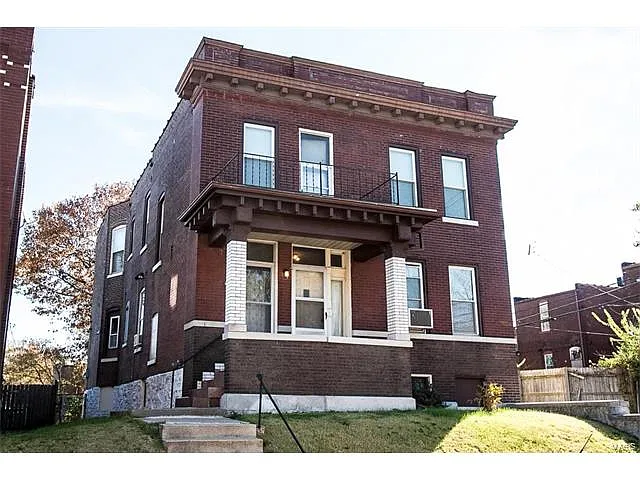 3744 Louisiana Ave photo 1