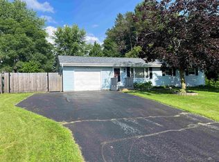 2972 Overlook Ct, Green Bay, WI 54313