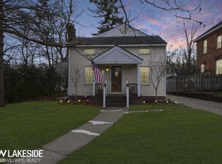 271 W Saint Clair St, Romeo, MI 48065