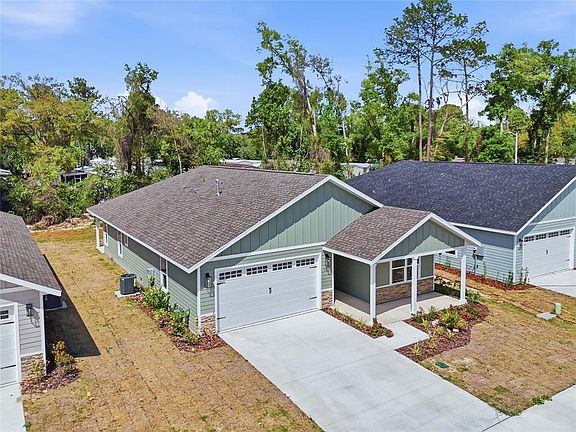 2nd image of 6710 SW 10th Ln