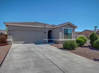 1813 W Half Moon Cir, San Tan Valley, AZ 85142