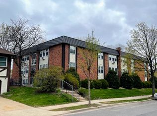 401 9th St SE APT 304, Minneapolis, MN 55414