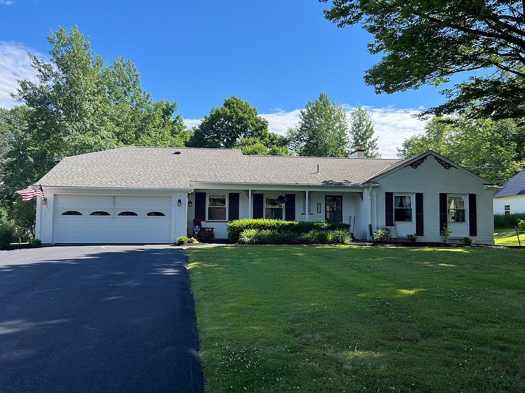 975 Maple Ln, Meadville, PA 16335 | Zillow