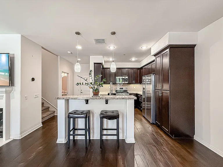 34 Secret Hollow Ln — Photo 8