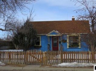796 Canyon St, Lander, WY 82520