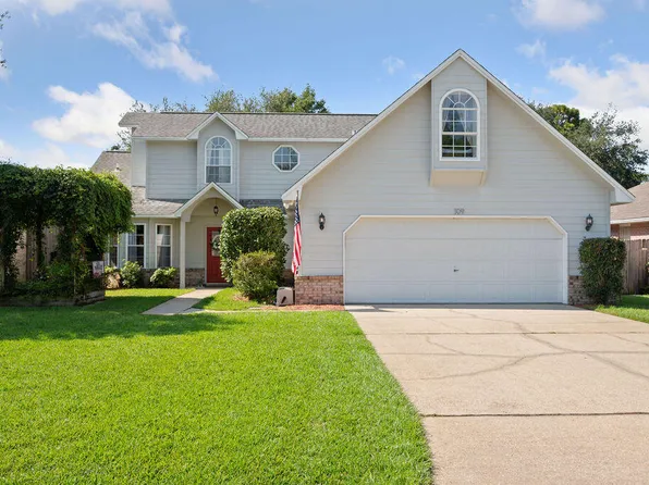109 Meadow Woods Ln, Niceville, FL 32578