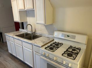 1148 E Hamilton St, Milwaukee, WI 53202