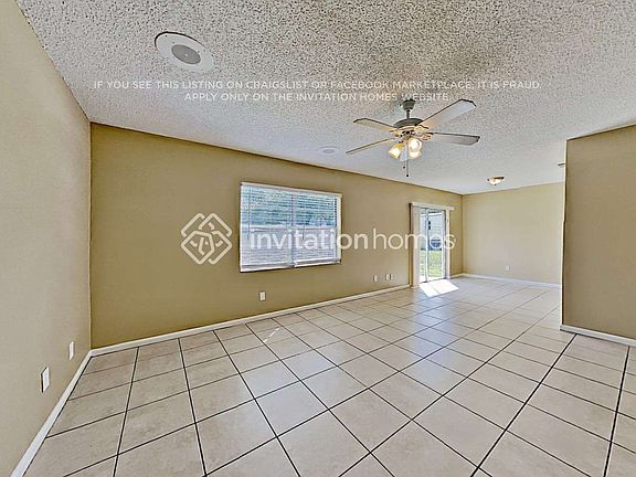 5th image of 432 Regal Park Dr