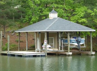 Windward Pointe Dr, Moneta, VA 24121