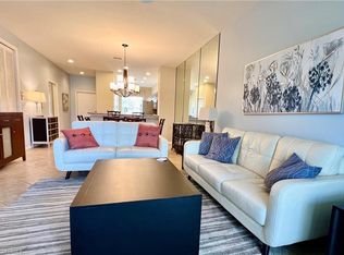 8239 Parkstone Pl #4, Naples, FL 34120