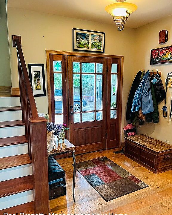 Front entryway