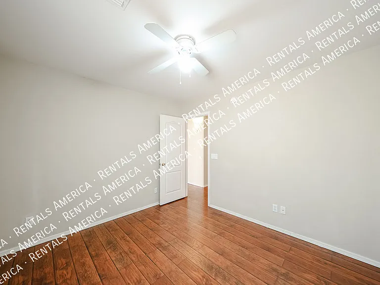 1623 E Wildhorse Pl — Photo 18