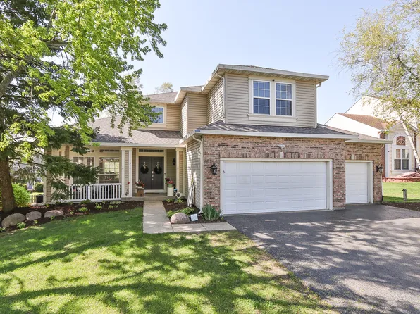 416 Prides Run, Lake In The Hills, IL 60156