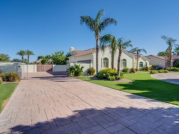 4th image of 3662 E Campbell Ct