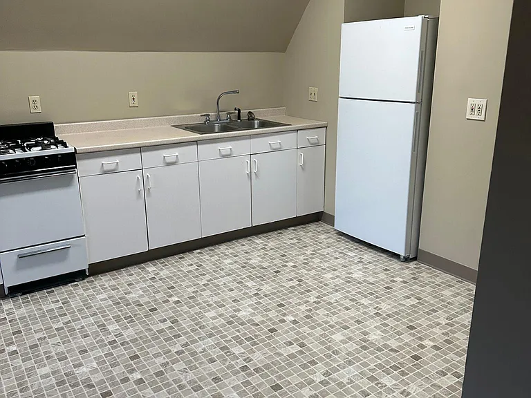 173 Summer St #6 — Photo 7