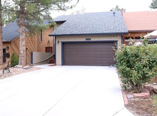 375 W Valley Cir APT B, Grand Junction, CO 81507