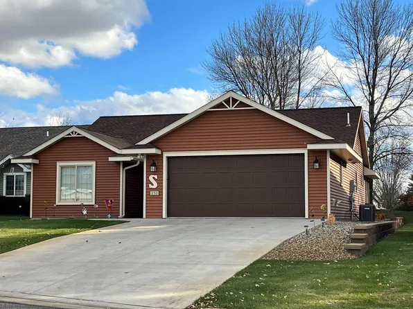 232 Daybreak Ln, Sauk Centre, MN 56378