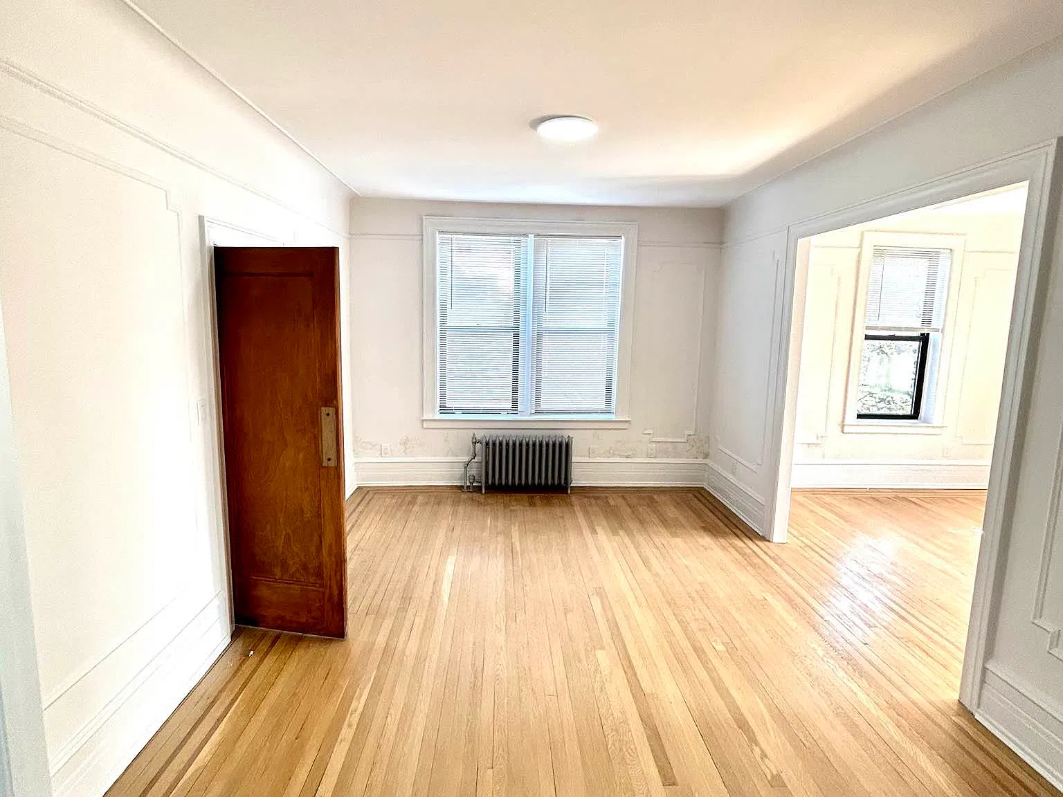 41-21 Denman Street — Photo 4