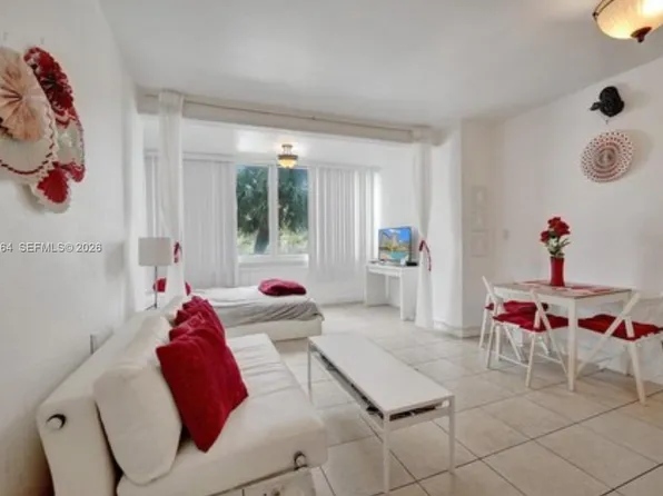 4040 Galt Ocean Dr #221, Fort Lauderdale, FL 33308
