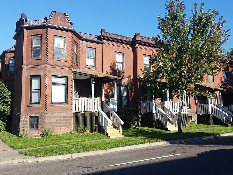 1503 E 2nd St #2 — Photo 7