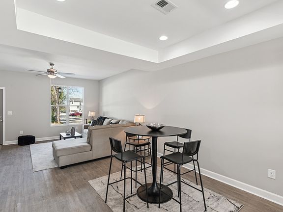 4th image of 507 Highland Ct Unit A7