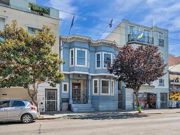 4th image of 3631 18th St #3633