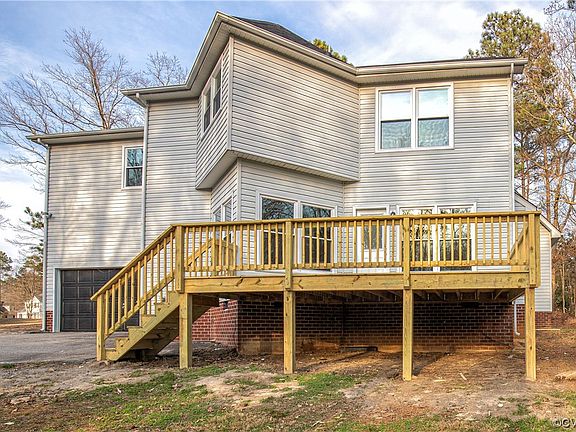 2nd image of 14400 Woodland Hill Dr