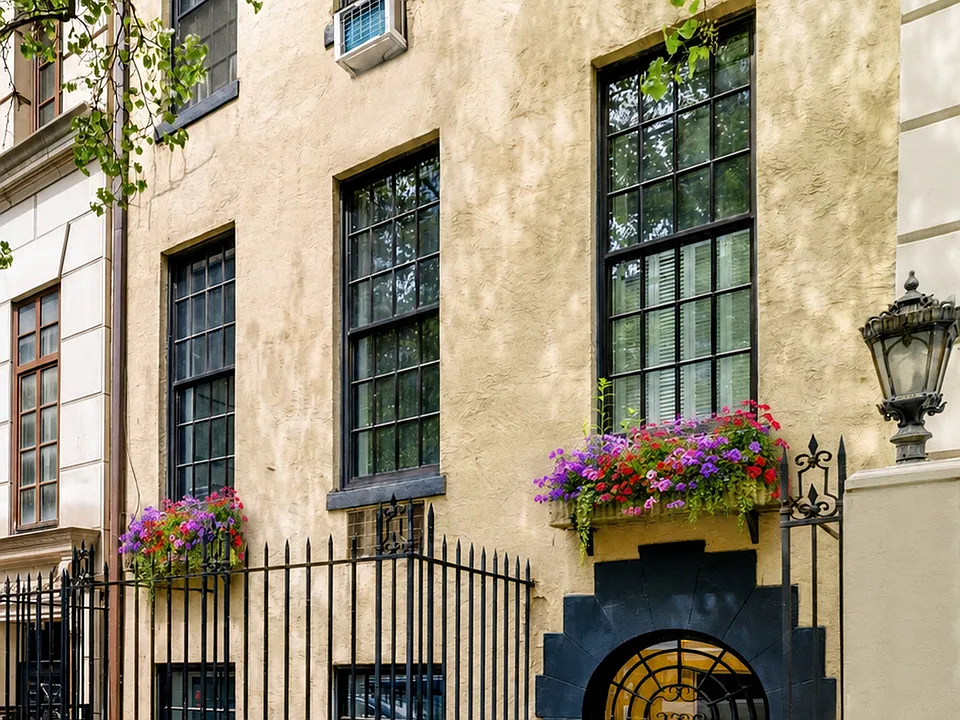 159 E 63rd St #GARDEN