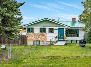 605 Pearl Dr, Anchorage, AK 99518